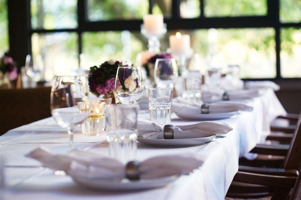 Avia Hotel & Resort Yehud-Monosson Bagian luar foto